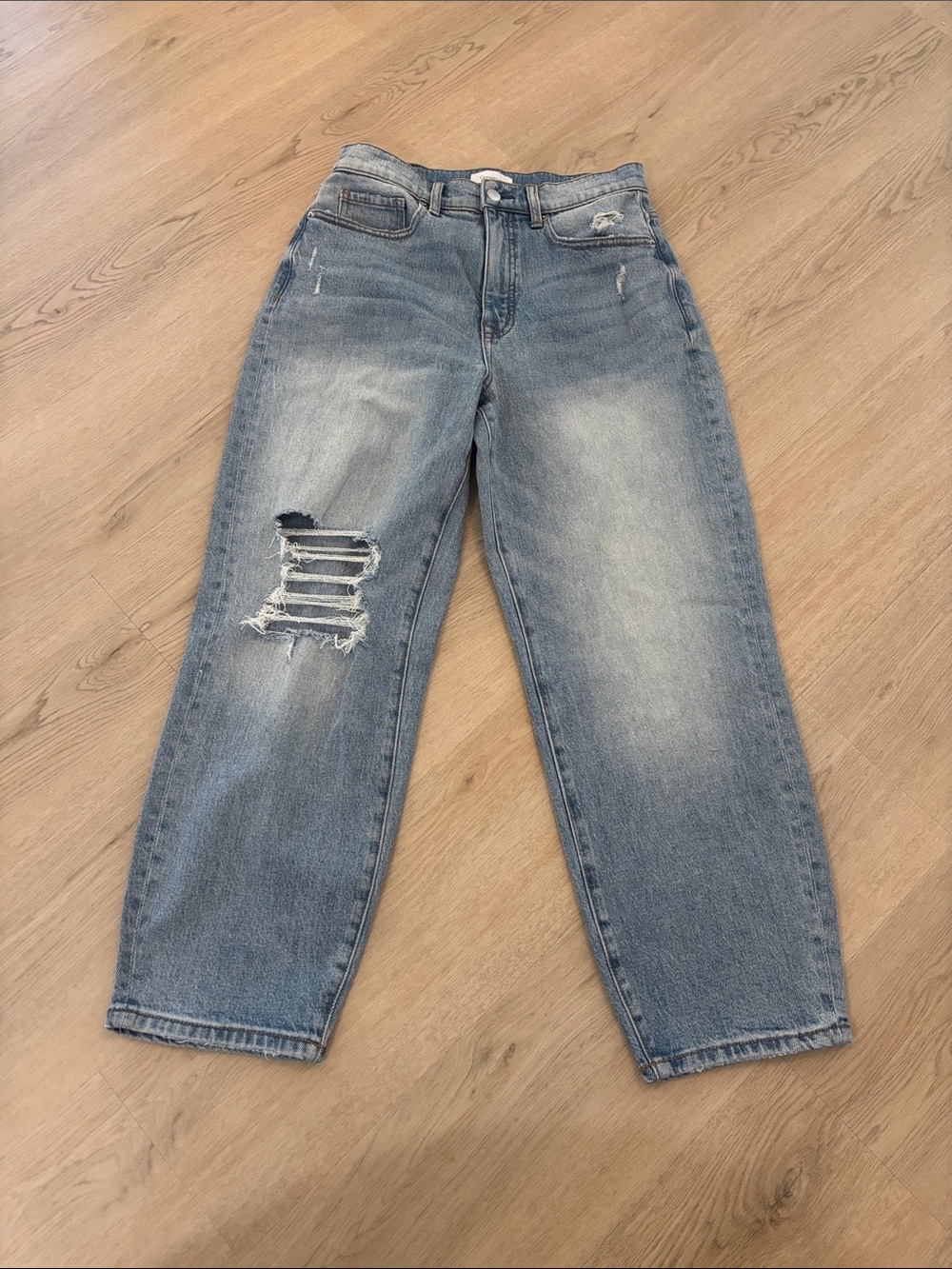 Evereve Jeans size 27 ever vintage barrel leg